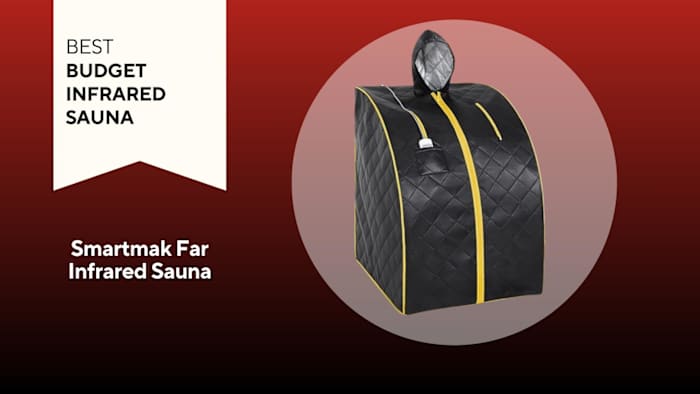 A wedge-shaped black and yellow standing sauna jacket with a hood and zipper